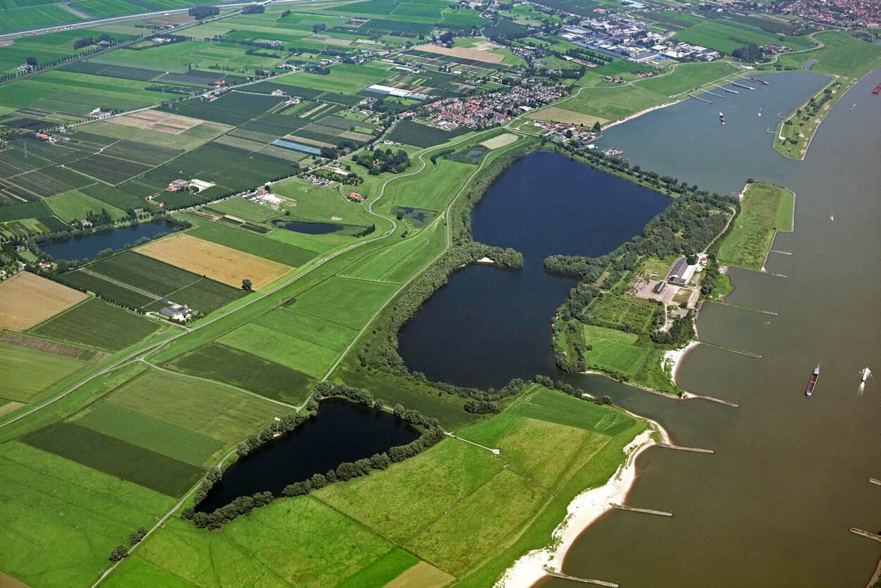 Luchtfoto van de Willemspolder