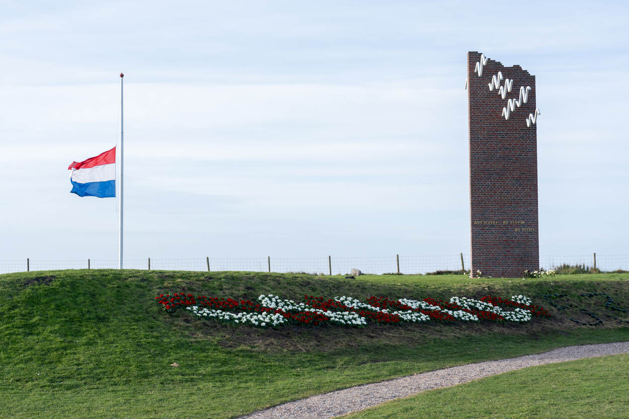 Foto herdenking Watersnoodramp in Ouwerkerk 1 februari 2023