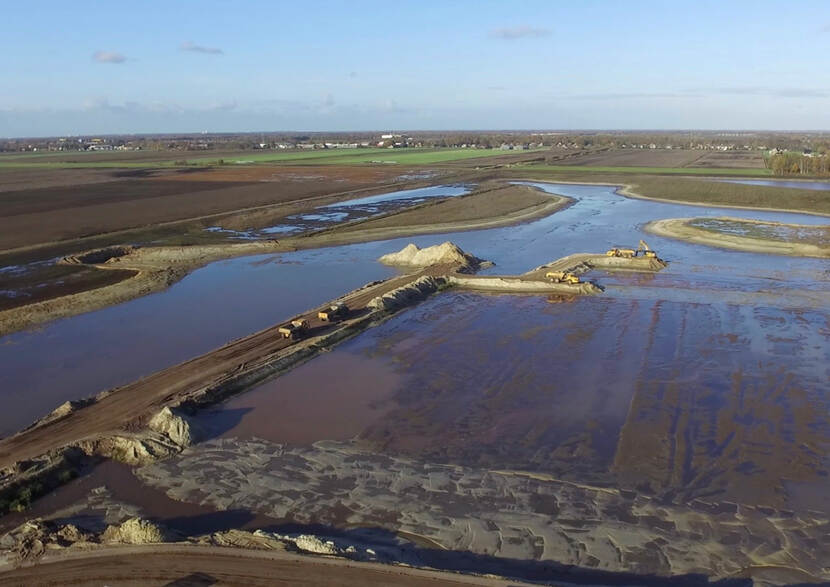 Aanleg van de buffer aan de noordkant van het Bargerveen, in 2017.